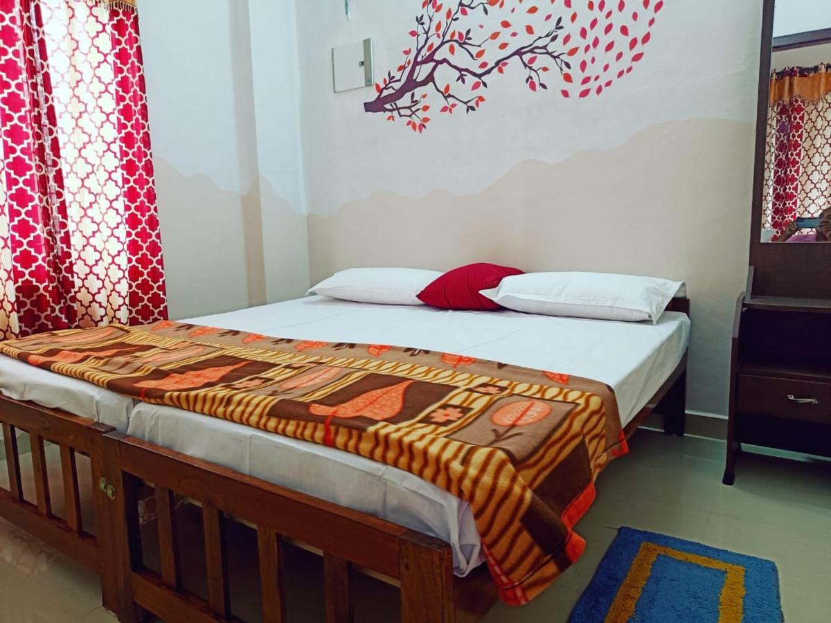 Tranquil Meadows Hues Appartement Kattappana Buitenkant foto